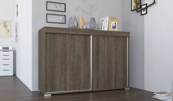 Kritéria výběru – na co se zaměřit při koupi komody s posuvnými dveřmi?