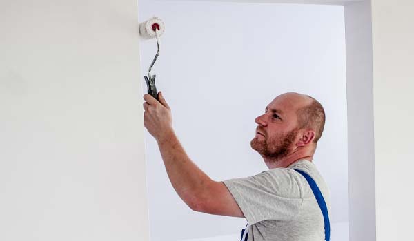 Úklid po malování: kompletní průvodce od přípravy po finální lesk